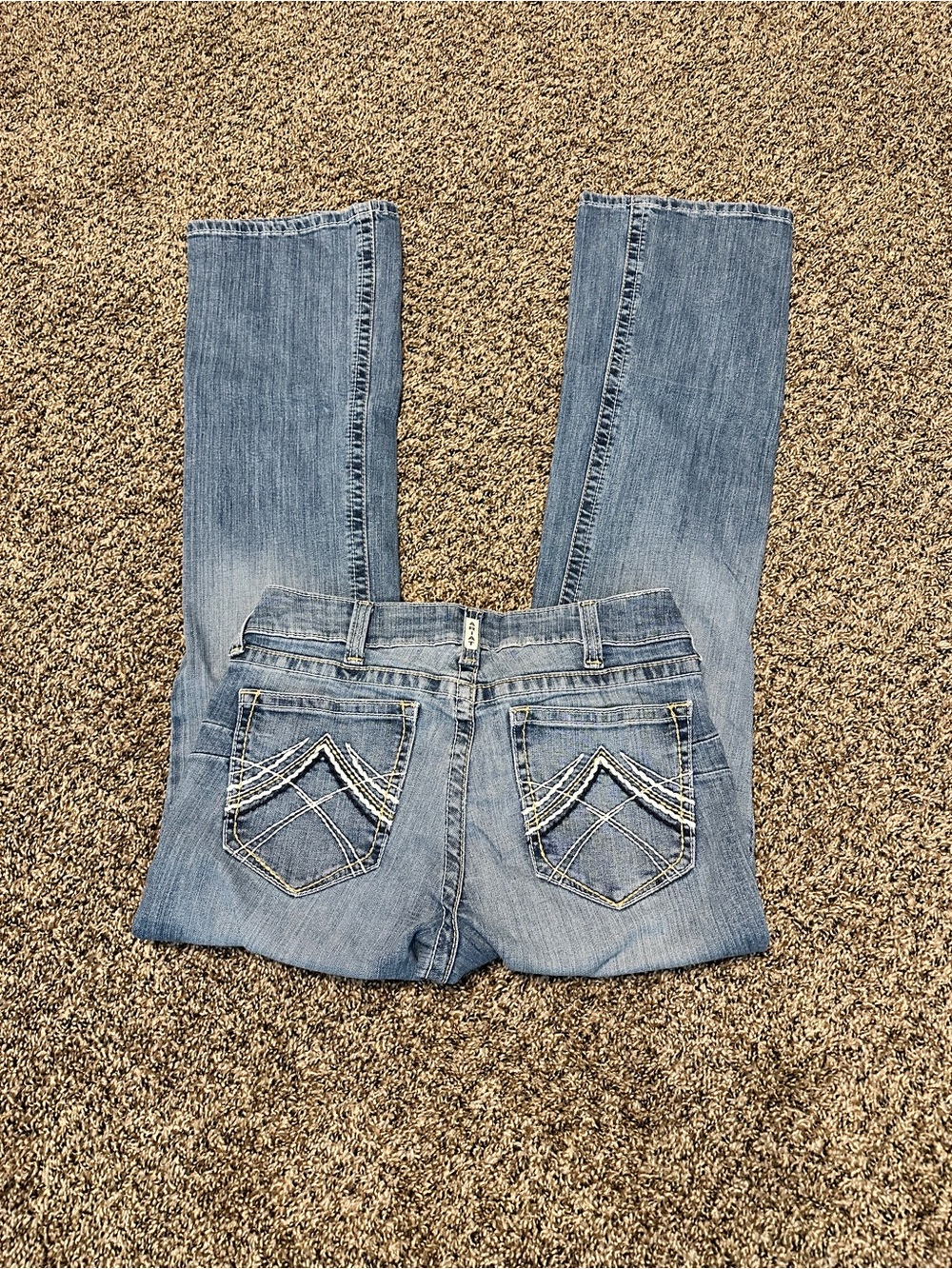 Ariat R.E.A.L Women’s Embroidered Back-Pocket Jeans Mid Rise Boot Cut - Size 31L